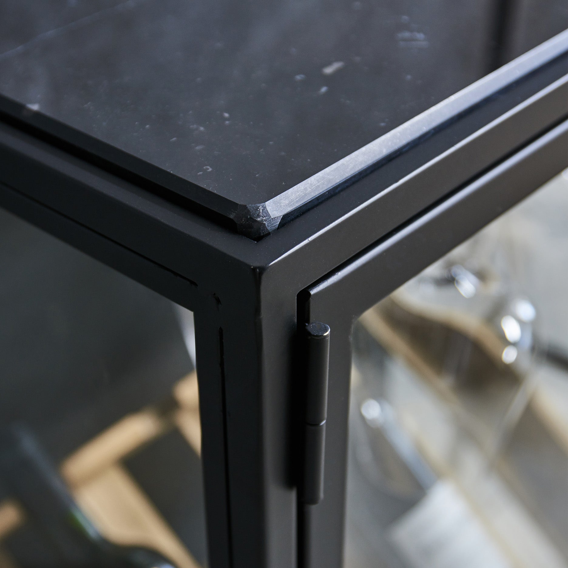 Mason II lille vinskab